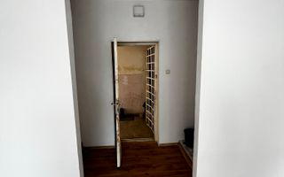 Spațiu de vânzare – zona Policlinica, etaj 2, 21 mp - Poză 2