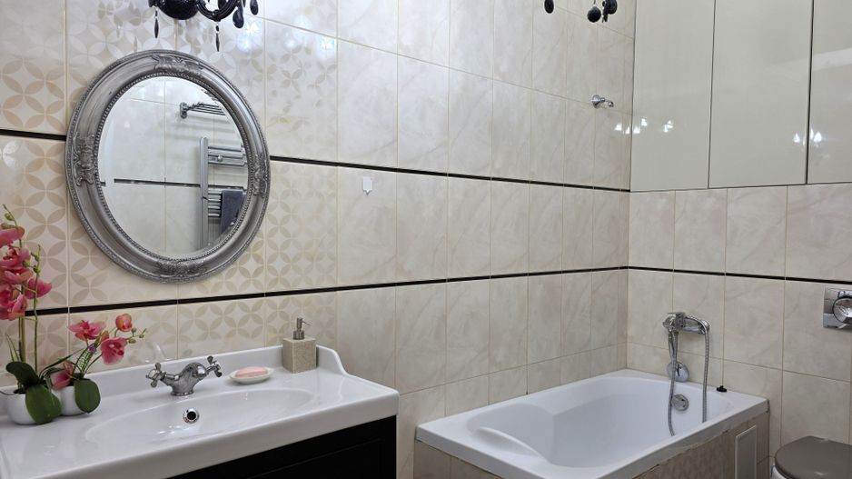 Tomis Plus – apartament 3 camere modern, 2 băi! - Poză 9