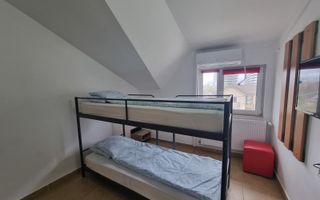 Pensiune de vânzare în Mamaia Sat, pe partea cu Hanul cu Pește - Poză 12