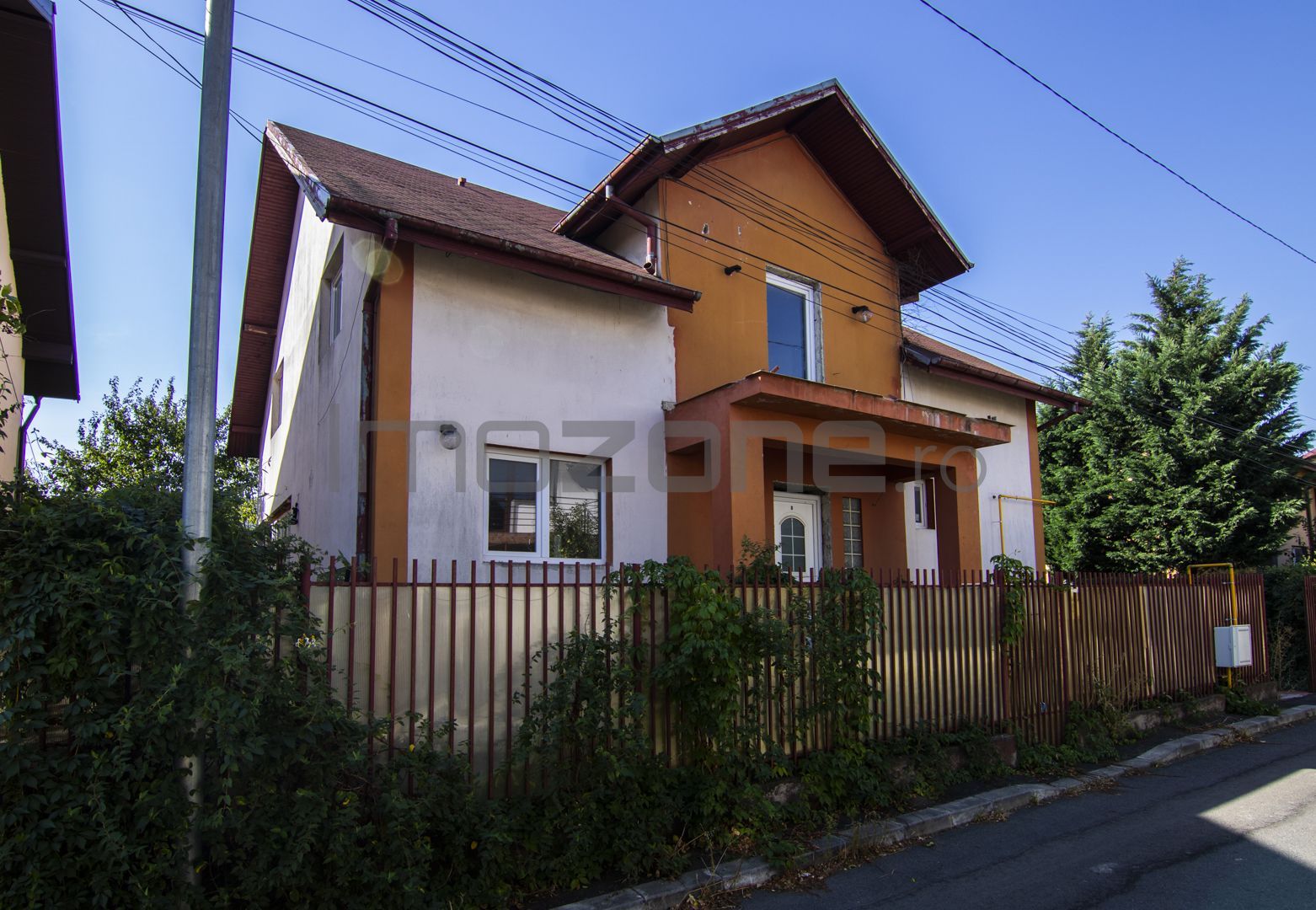 COMISION 0%, MILITARI- ROSU, CASA INDIVIDUALA, 6  CAMERE, 3 BAI,  P+1,  271 MPU. - Poză 1