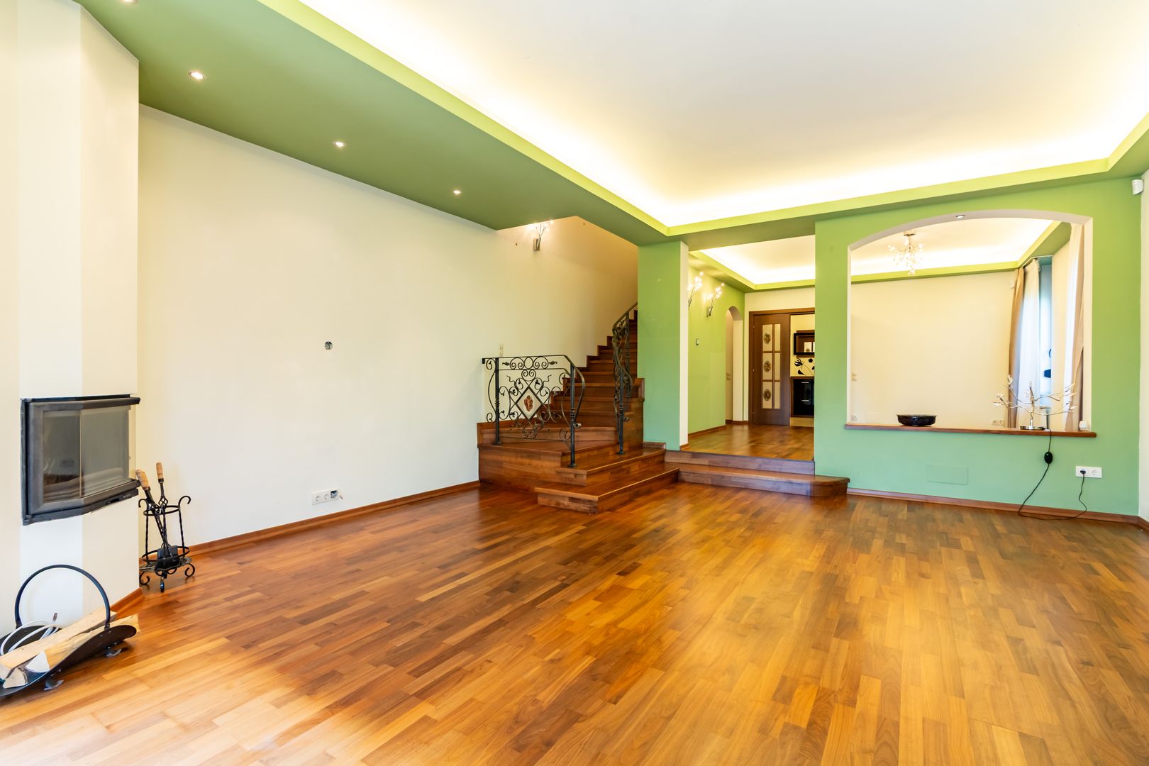 Vila premium de vanzare Balotesti/ piscina/ ponton/ deschidere la lac - Poză 37