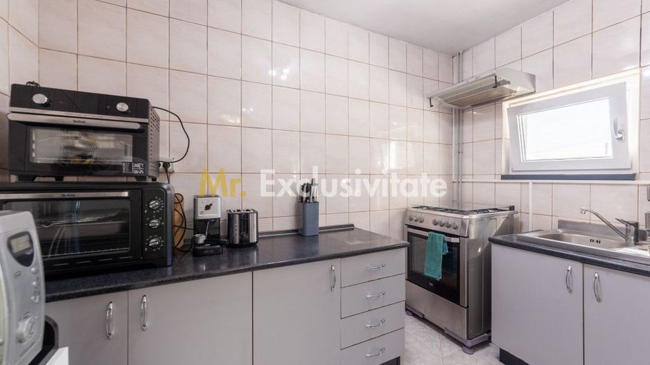 Casa visurilor cu 4000 mp livada roditoare si gradina Darmanesti-Arges - Poză 15