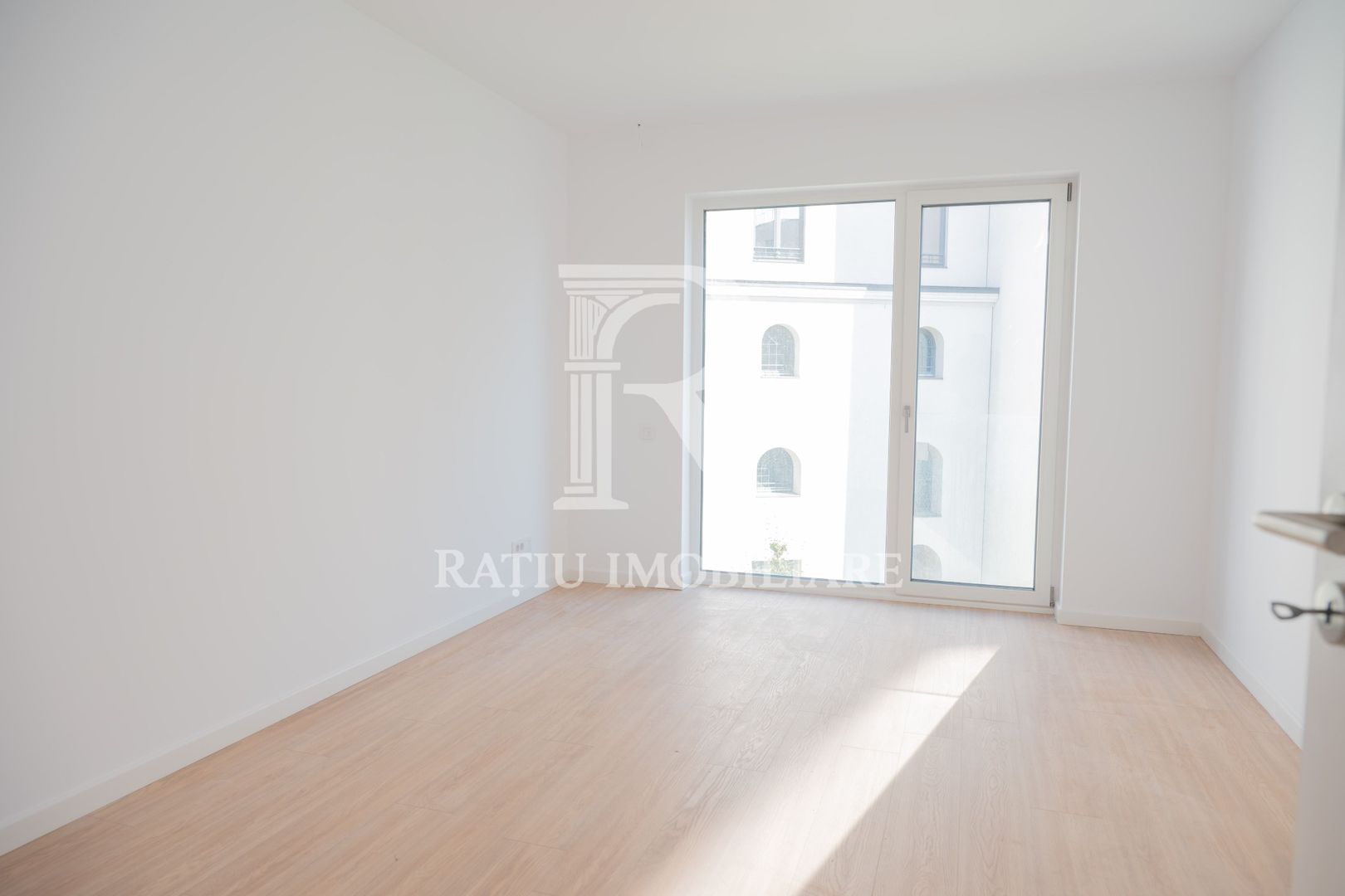 Apartament Nou cu 2 Camere | Scala Cetate | Oradea - Poză 3