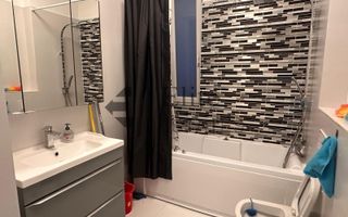 Apartament cu 3 camere de inchiriat central - Poză 7