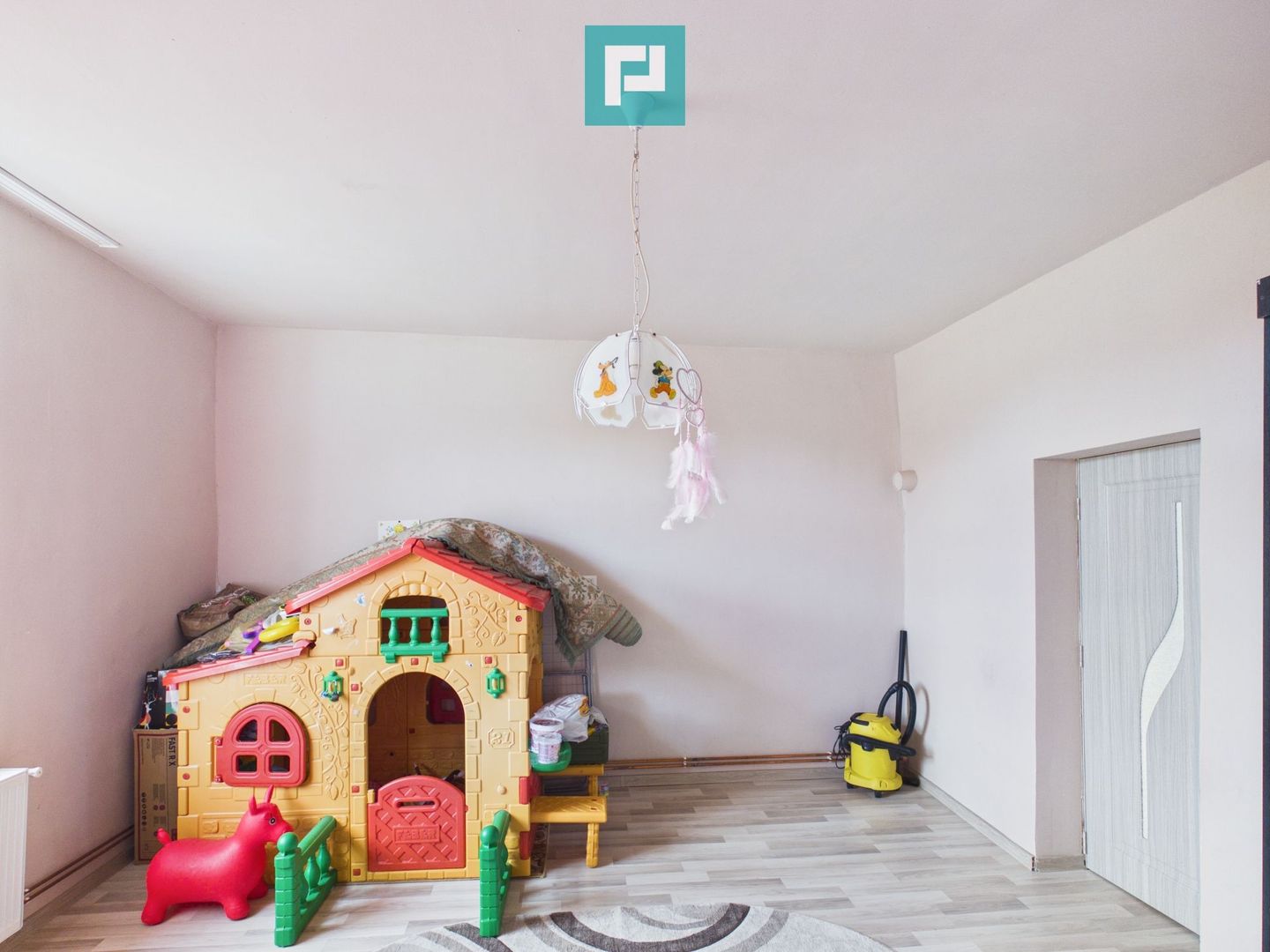 Casă individuală 3 camere,teren de 1500Mp Bătania - Poză 7