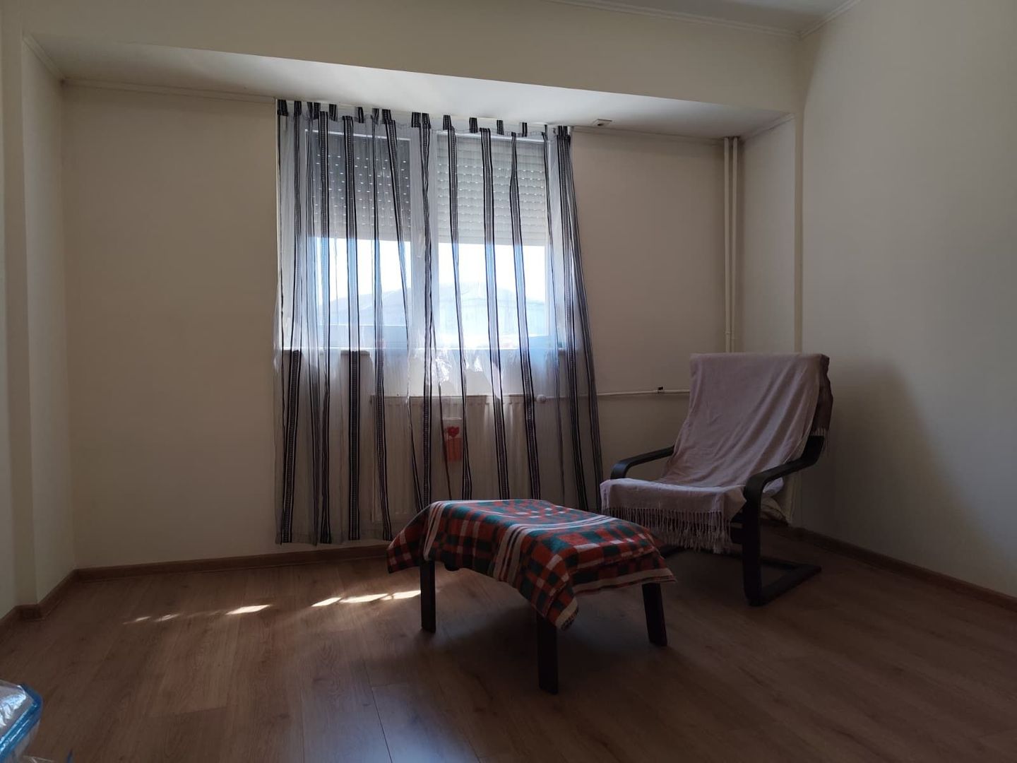 Apartament 4 camere de vanzare, tip D, Calea Aradului, Oradea - Poză 10