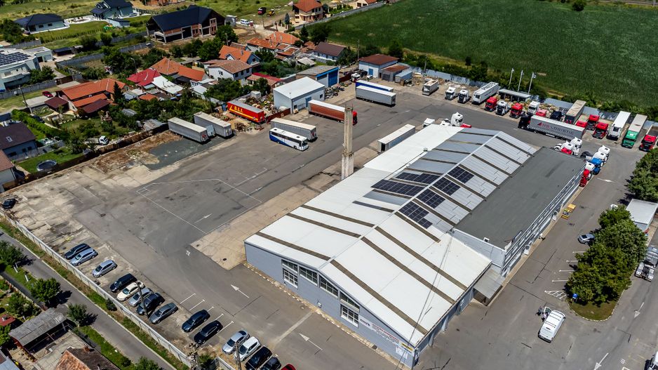 Birouri și platformă betonată cartier Micălaca - Poză 8
