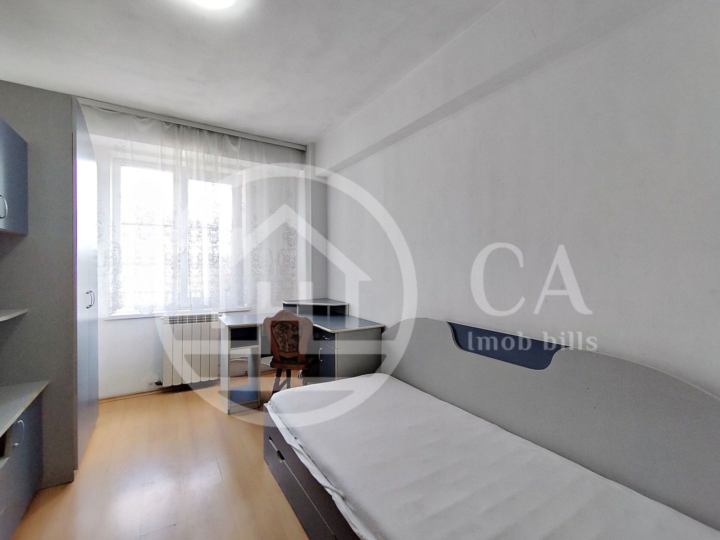 Apartament cu 3 camere de vanzare in zona Nufarul, Oradea - Poză 2
