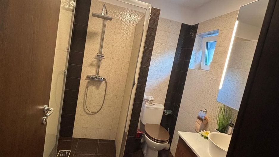 Vila deosebita aproape de padure - Poză 15