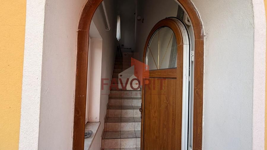 Pozitie excelenta. Mobilat si utilat. Parcare acoperita - Poză 12