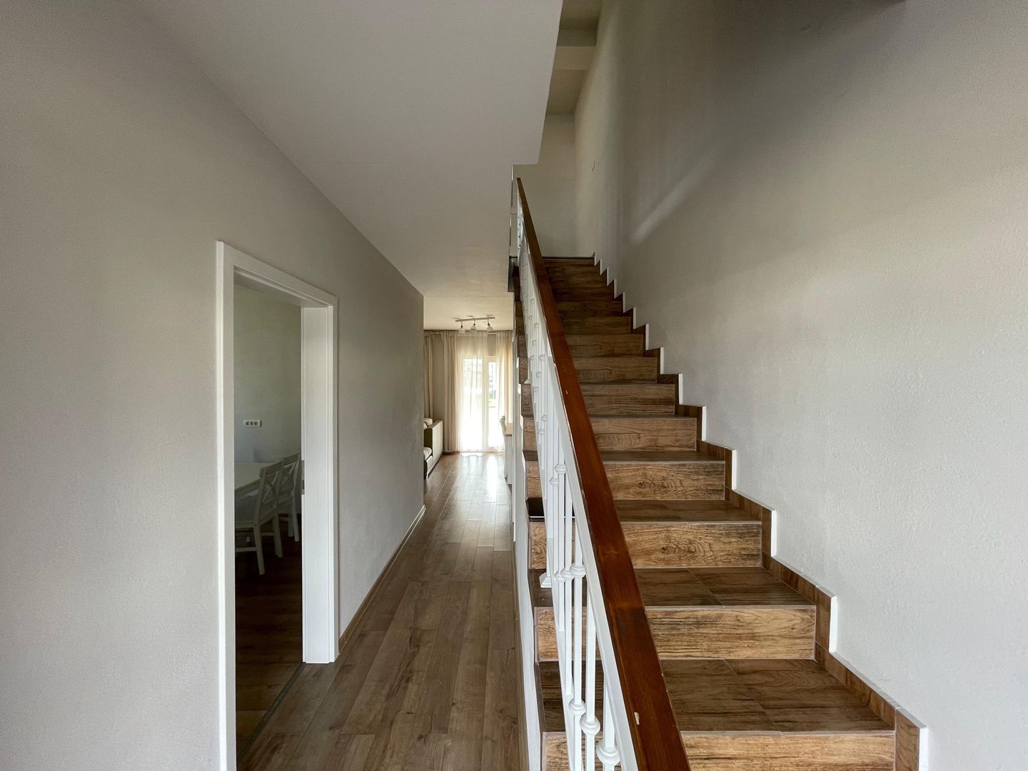 Duplex nou, complet mobilat și utilat |Moșnița Nouă| - Poză 12