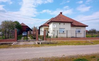 Casa de schimbare sau schimb cu apartament - Poză 1