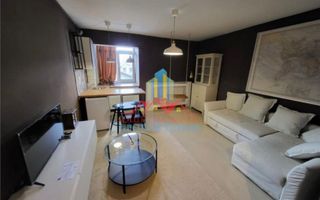 Garsoniera Militari Residence vis-a-vis Trattoria Roz Cafe Proprietar - Poză 1