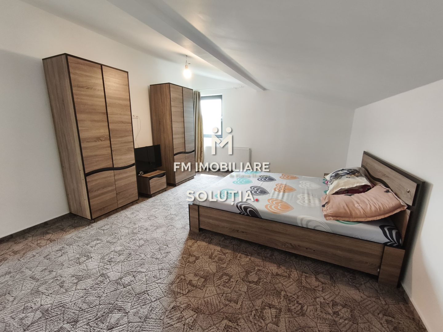Casă spațioasă de vânzare – P+M | 5 camere | 255 mp construiți - Poză 5