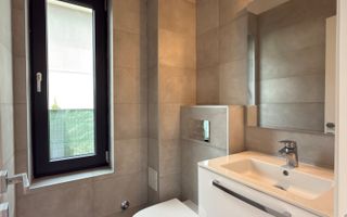 Vilă modernă cu 5 camere de închiriat în Corbeanca - Poză 3