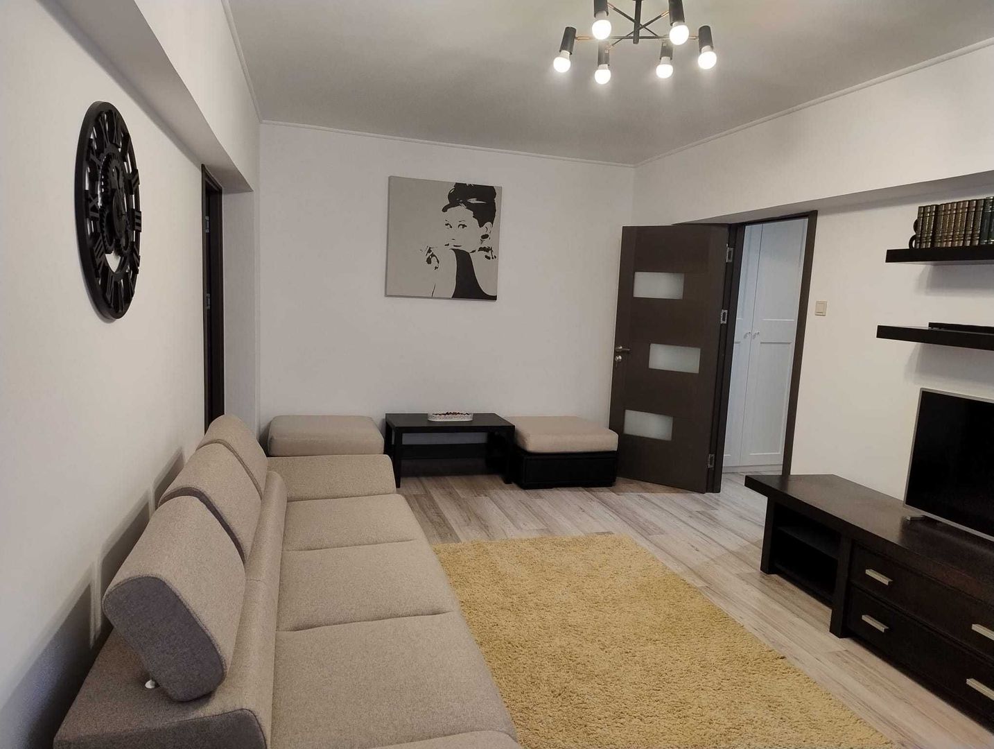 Apt modern de închiriat - 3 camere, zona Lacul Tei, sector 2 - Poză 1
