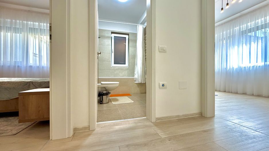 De închiriat apartament 3 camere cu gradină în Dumbrăvița - Poză 8