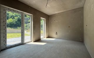 Case cuplate la liziera padurii , ideale pentru 2 familii ! - Poză 20