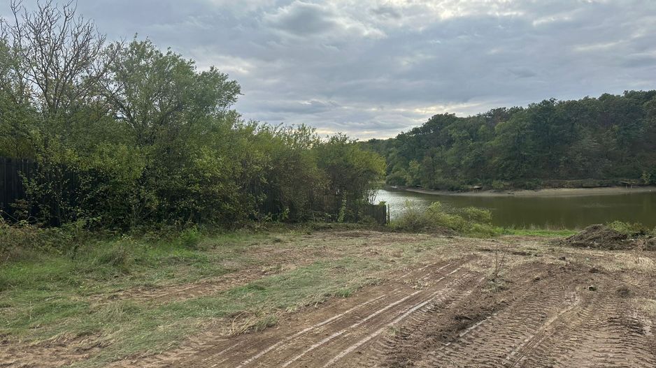 6300 mp teren Pasarea cu deschidere la lac - Poză 2