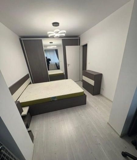 APARTAMENT RENOVAT METROU PIATA SUDULUI - Poză 3