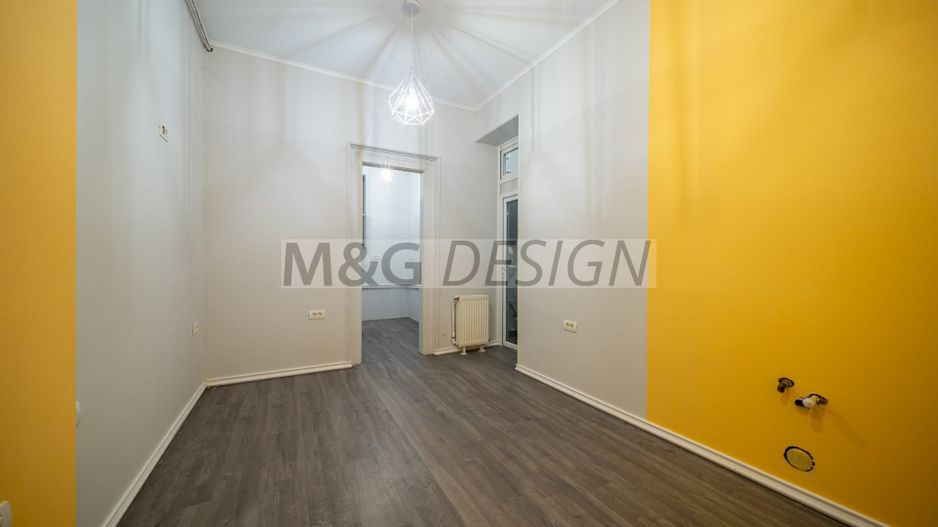 Apartament cu 4 camere la casa, zona Balcescu-ideal birouri - Poză 3