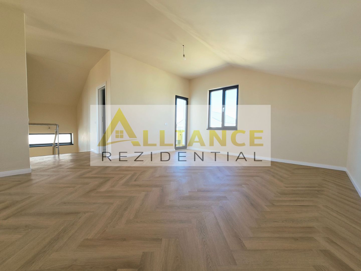 Vila individuala-incalzire pardoseala-beci-geamuri tripan - Poză 6