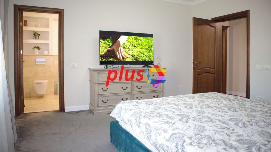 Casa deosebita cu 4 camere,  228 mp, Brașov - Cartierul Stupini - Poză 26