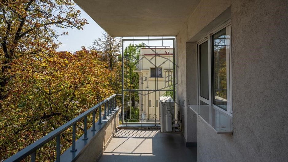 APARTAMENT ULTRACENTRAL CU 4 CAMERE LA INCHIRIERE - Poză 11