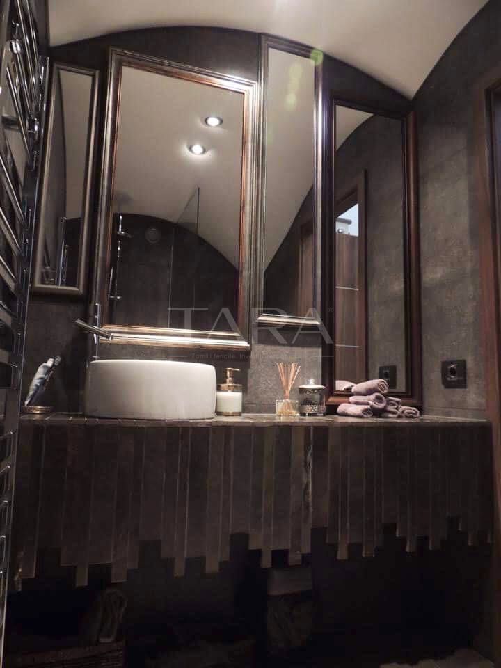 Penthouse de lux cu 3 camere în zona Centrală !! - Poză 8