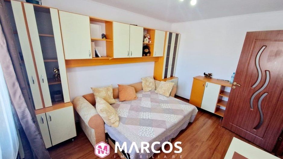 Apartament 3 camere, et.3, Micro 4, ID 1021 - Poză 13