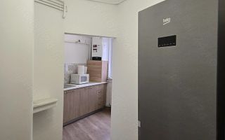 Apartament renovat ( doar birouri)  Bulevardul Lascar Catargiu - Poză 8