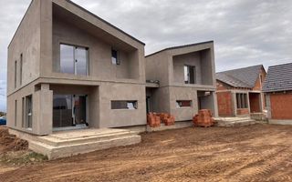 Duplex separat prin camera tehnica, Ghiroda! - Poză 1