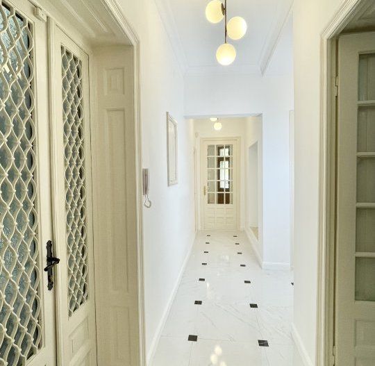 Apartament in vila / 4 camere decomandat / Gradina Icoanei / Dacia - Poză 8