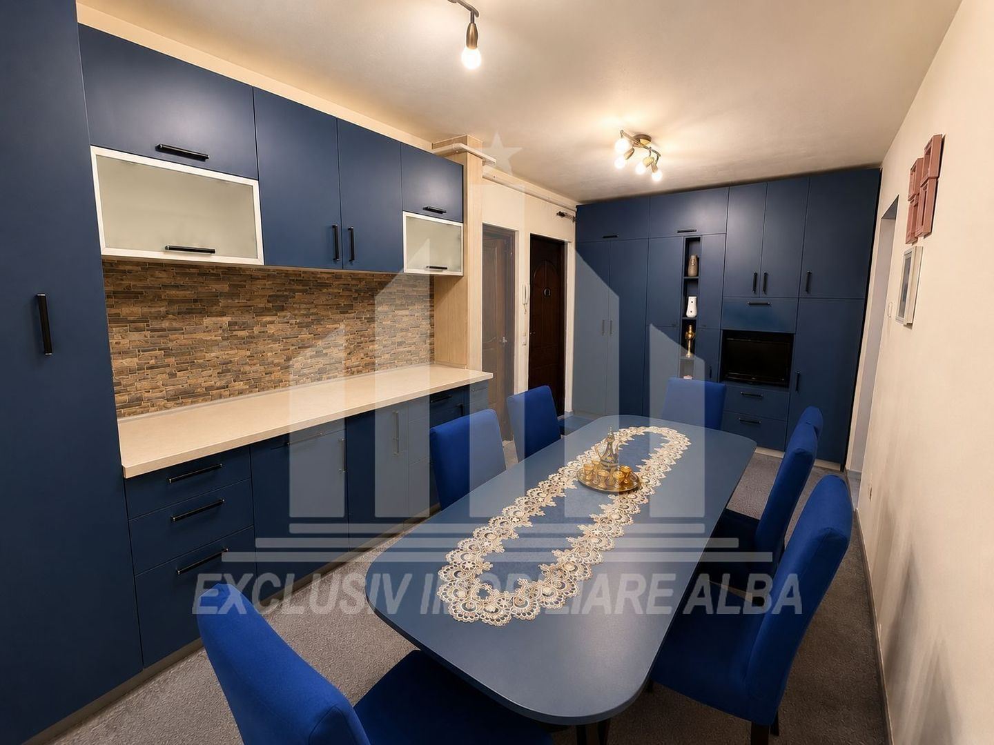 Apartament 2 camere | 50 mp | Etaj 1 | Cetate - zona Mercur - Poză 2