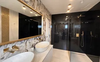 SMART VILLA - POOL - LUXURY GATED COMMUNITY - NEAR THE FOREST - Poză 17