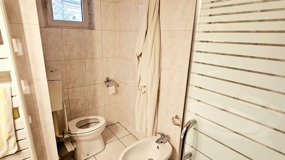 De vanzare Apartament 4 camere ULTRACENTRAL Piata Unirii, Bucuresti - Poză 17