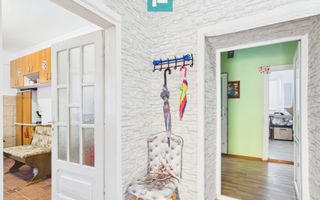 Casă 130 mp și teren de 864 mp - Cărpiniș - Poză 5