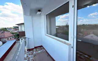 Apartament 3 camere MV1, Etaj IV / Str. Narcisei Nr.9 / Carei - Poză 14