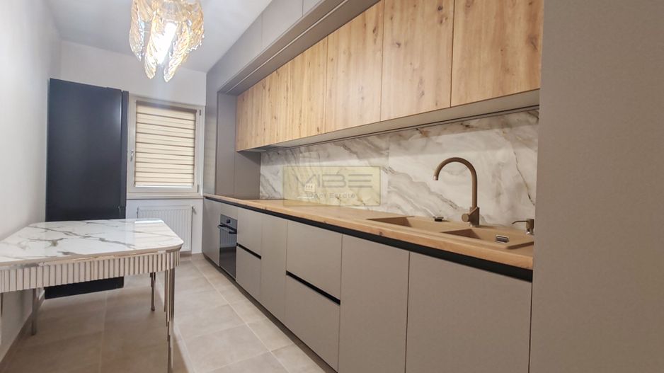 Apartament Premium -  Semicentral-Decomandat +Parcare! - Poză 14