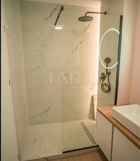 3 camere de vanzare, zona Eroilor, Floresti - Poză 5