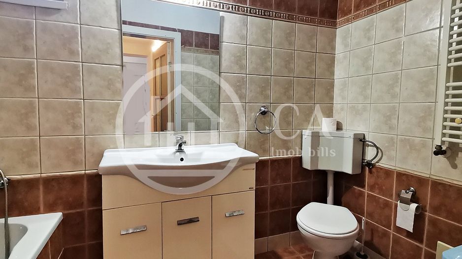 Casa cu 4 camere de inchiriat in zona centrala, Oradea - Poză 7