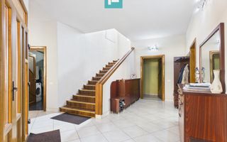 Casă ultracentrală cu 6 camere pentru investiții - Poză 8