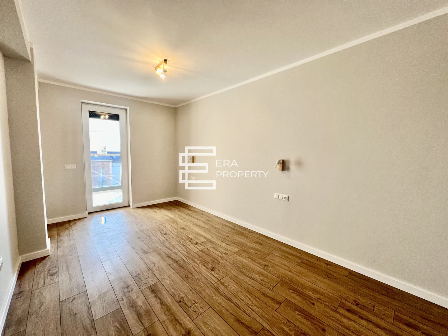 Apartament 2 camere - etaj 1- la cheie -zona Industriala Vest, Sibiu - Poză 4