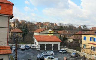 Apartament 4 camere 110 mp utili cu teren aferent si 2 bai Central - Poză 4