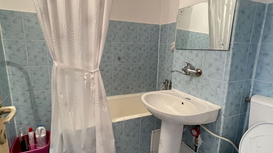 Lipovei | 3 camere | Decomandat | Mobilat-Utilat | Acoperiș - Poză 14