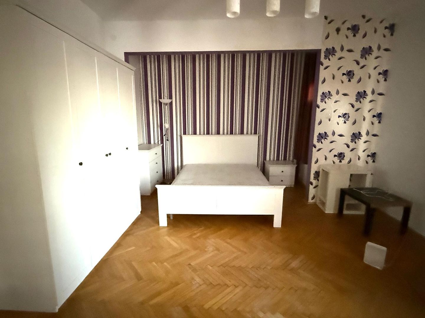 VANZARE Apartament cu 4 camere in zona Dacia - Poză 1