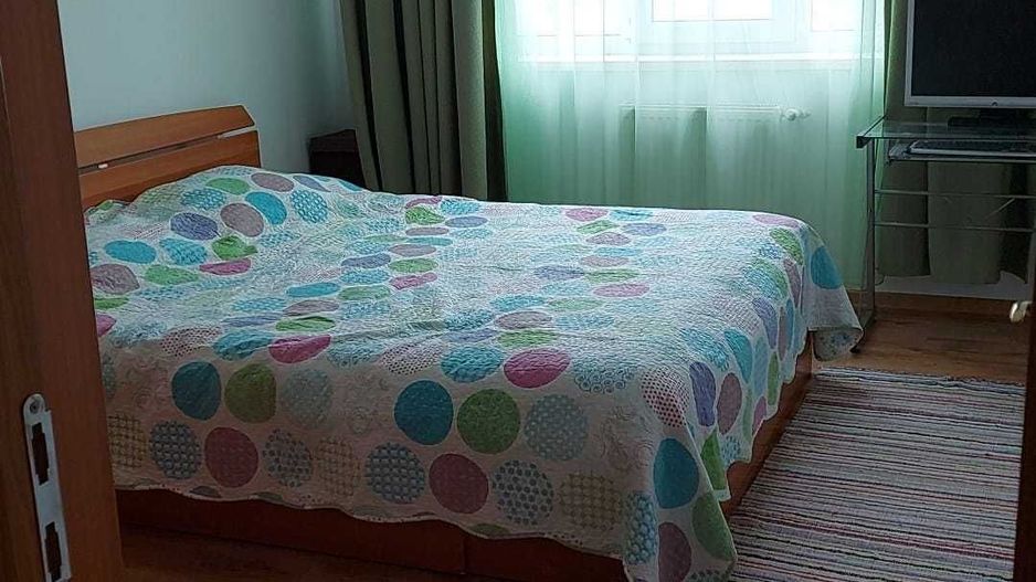 Inchiriere Apartament 2 Camere Ozana - Poză 3