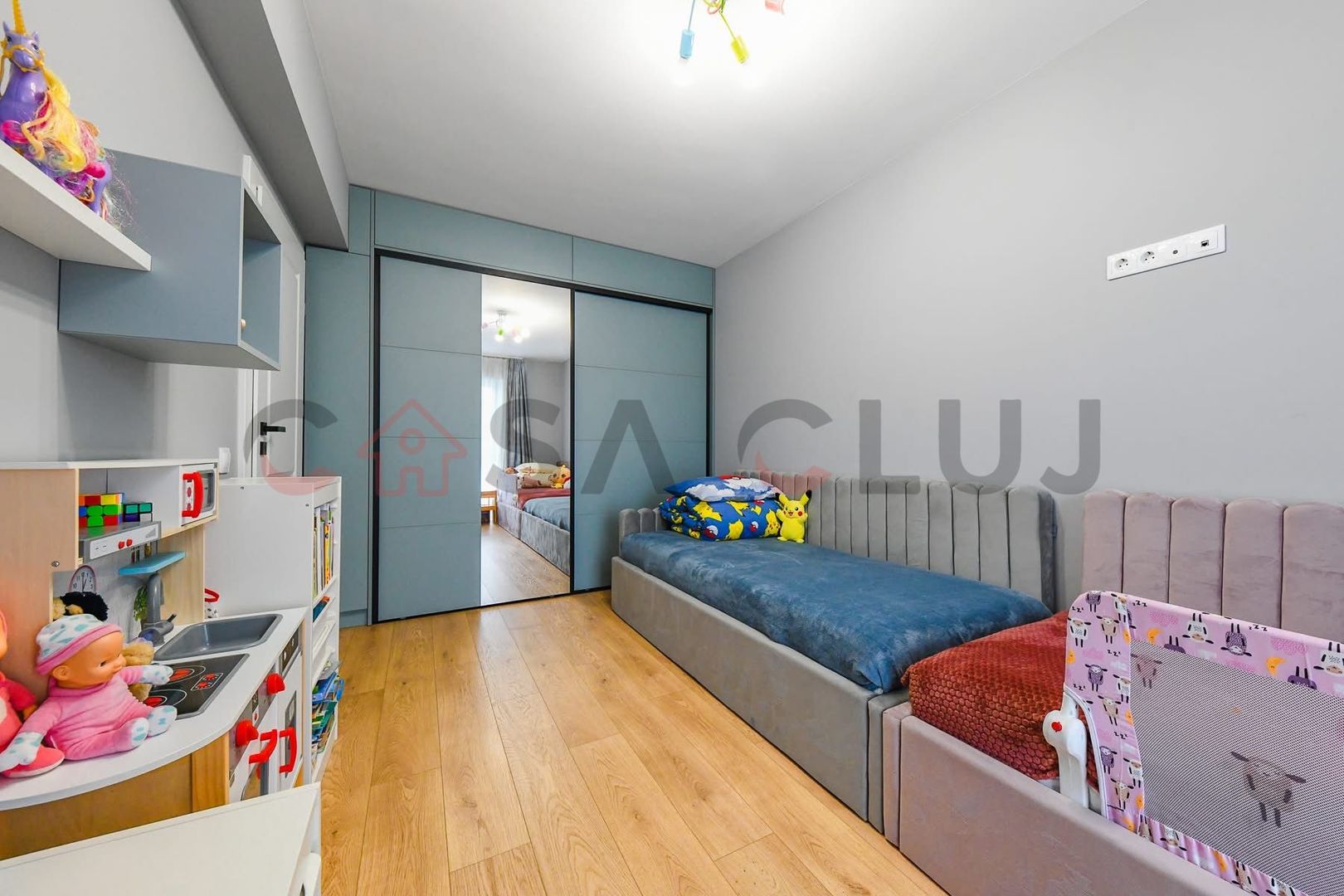 3 camere, bloc nou, etaj intermediar - Poză 8