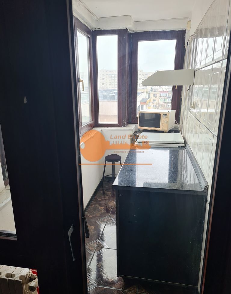 Apartament tip studio – 2 camere modificate, 68 mp, bloc 1993 - Poză 5