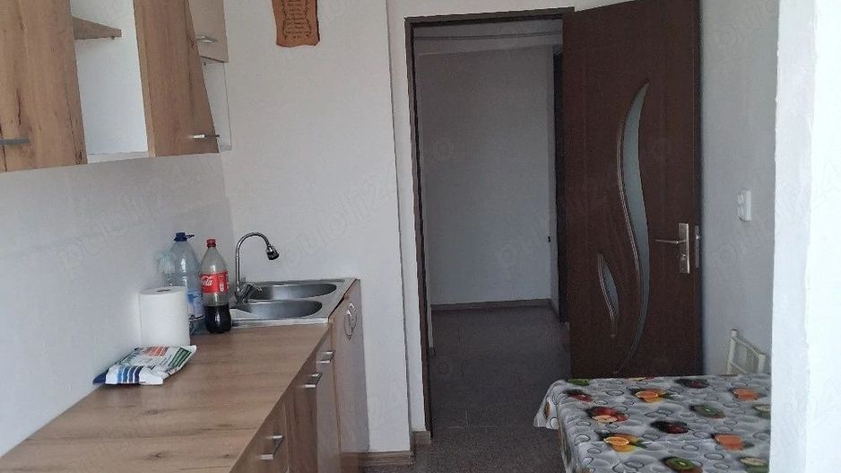 De inchiriat apartament cu 2 camere etaj 4 micro 13, 320 euro - Poză 2